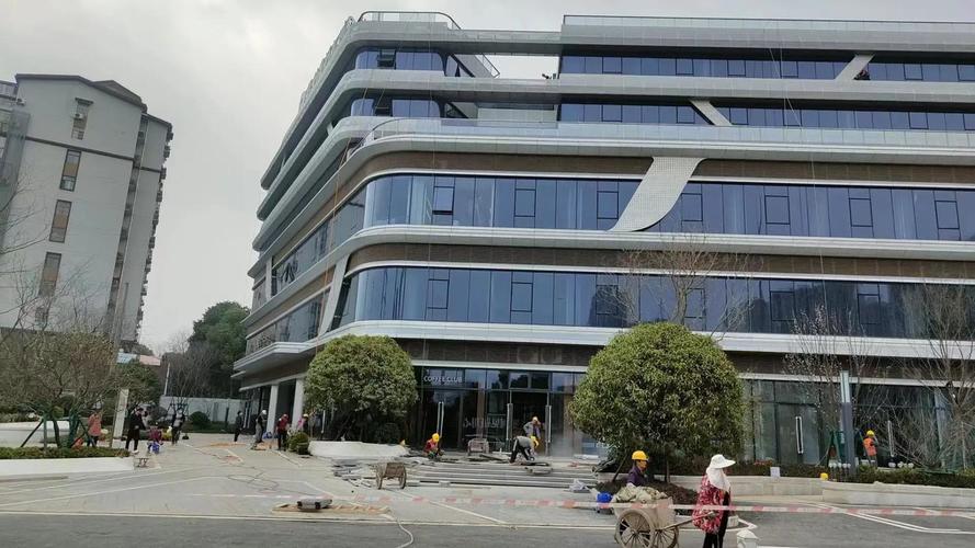 氟碳铝单板幕墙牌子图片