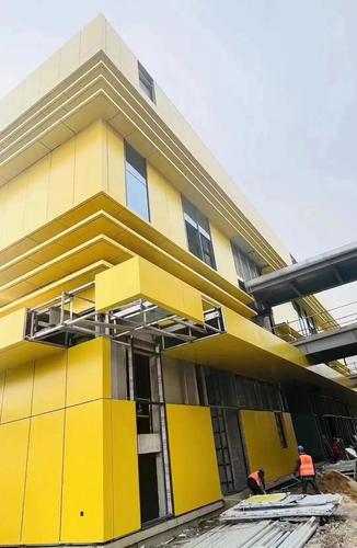 今天怎么选铝单板生产厂家？看这三点就够了