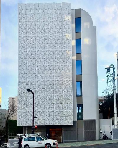 冲孔铝单板采购避坑：2026年最新价格行情与选购指南