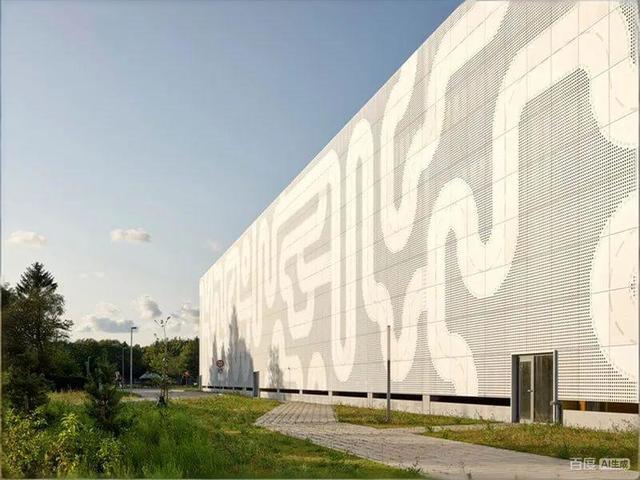 氟碳铝单板和普通铝单板